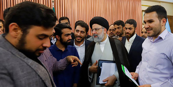 رئیسی: هیچ خط قرمزی برای مبارزه با فساد نداریم