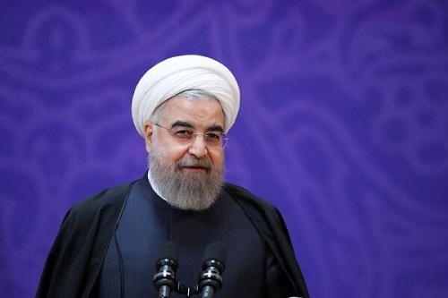 روحانی: اگر کسی بیکار باشد، مقصر خودش است