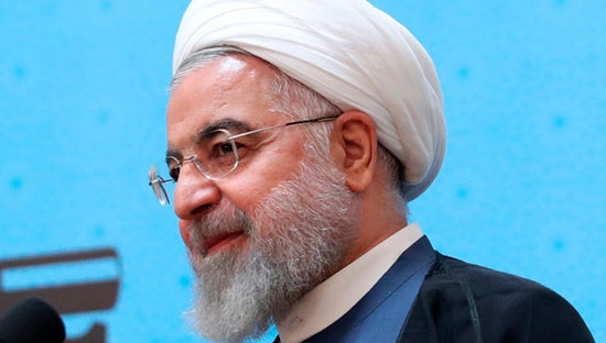 یی