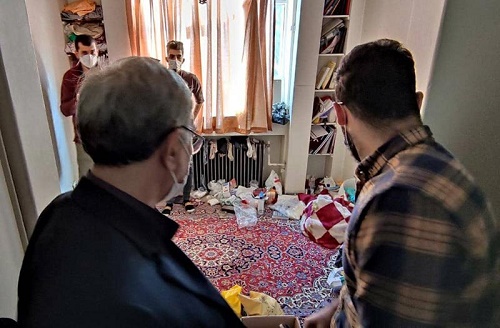 نگاه بهت&zwnj;زده وزیر بهداشت در بازدید از خوابگاه دانشجویی!