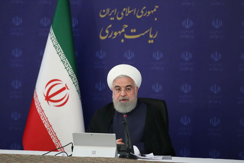 روحانی: باید همزمان با بیماری و بیکاری مقابله کنیم