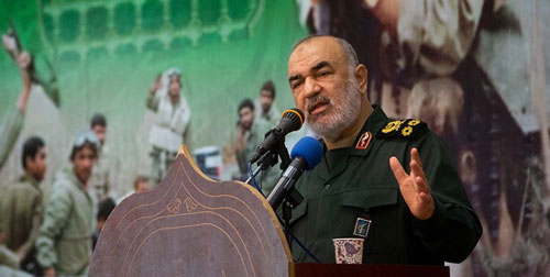 فرمانده سپاه: می&zwnj;توانیم جهان را از فضا رؤیت کنیم