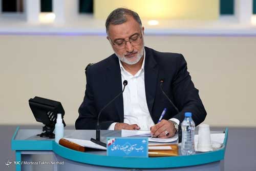 علیرضا زاکانی از رقابت&zwnj;های انتخاباتی انصراف داد