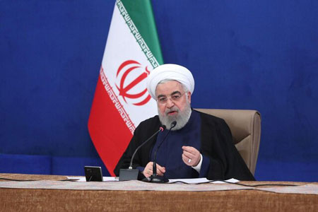 روحانی: با زبان روان از دولت انتقاد کنید روحانی: با زبان روان از دولت انتقاد کنید
