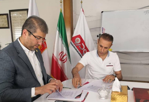 گل &zwnj;محمدی با پدیده شهر خودرو تمدید کرد