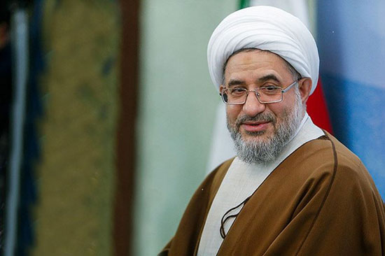 عضو خبرگان: انتخابات یعنی فرمانبری مردم از نظام