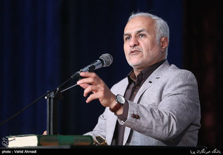 حسن عباسی: برای شهدای سوری پاسداشت بگیرید حسن عباسی: برای شهدای سوری پاسداشت بگیرید