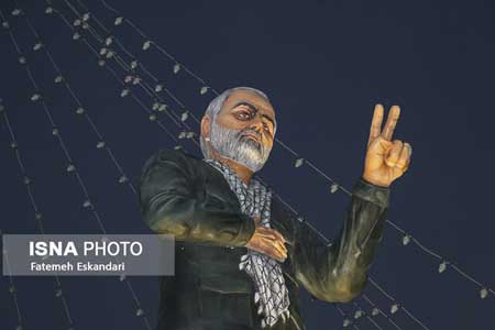 مجسمه سردار سلیمانی اصلاح میشود اصلاح تندیس شهید سردار سلیمانی در جیرفت