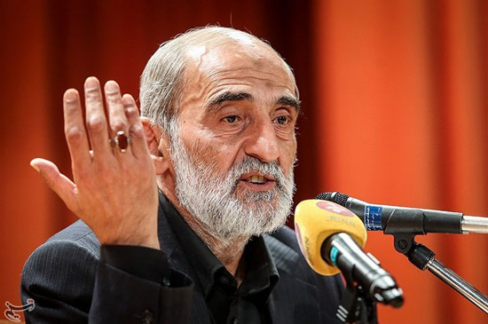 شریعتمداری به روحانی: مردم را از جنگ نترسان شریعتمداری به روحانی: مردم برای رهایی از جنگ باید گوشت ۱۰۰ هزار تومانی بخرند؟!
