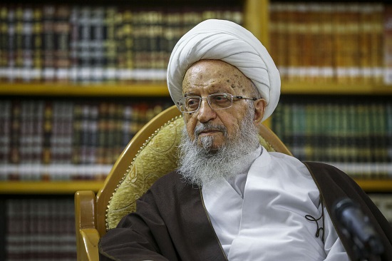مکارم: دولتمردان به قم توجه ویژهای داشته باشند مکارم: دولتمردان به قم توجه ویژهای داشته باشند