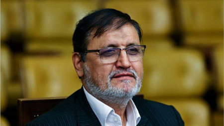 دفاع از سخنان ذوالنور درباره گرین کارت ۲۵۰۰ ایرانی دفاع از سخنان ذوالنور درباره گرین کارت ۲۵۰۰ ایرانی