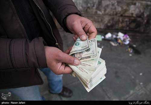 پسابنزین؛ نرخ دلار، سکه و طلا افزایش یافت دلار سدشکنی کرد/ یورو در آستانه ۱۳ هزار تومان