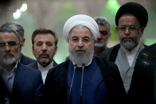 روحانی: انتقاد از دولت، همراه با جایزه است روحانی: انتقاد از دولت هزینهای ندارد