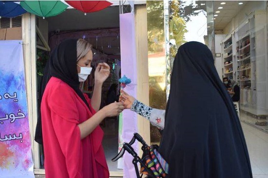 دختران آتش به اختیار تهرانی وسط میدان دختران آتش به اختیار تهرانی وسط میدان
