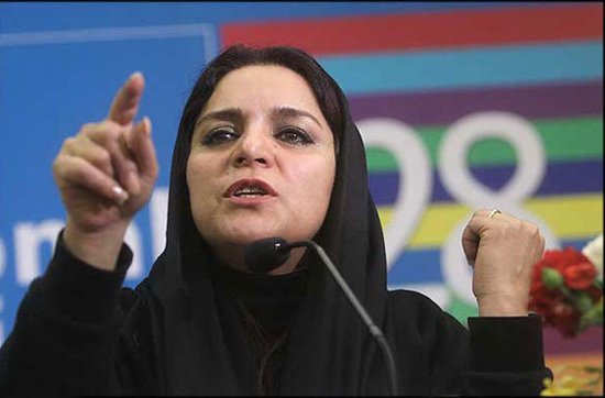 نمایشگاه نقاشیِ تهمینه میلانی حاشیهساز شد توضیحات تهمینه میلانی درباره نمایشگاه نقاشیاش