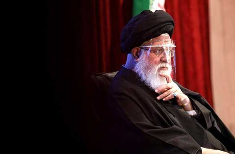 علمالهدی: هر کسی باید ۱۰ نفر را پای صندوق بیاورد علمالهدی: دختر میوه دل شماست، مراقب باشید