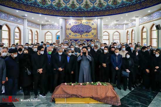 پیکر استاد شجریان از بهشت زهرا به توس منتقل شد