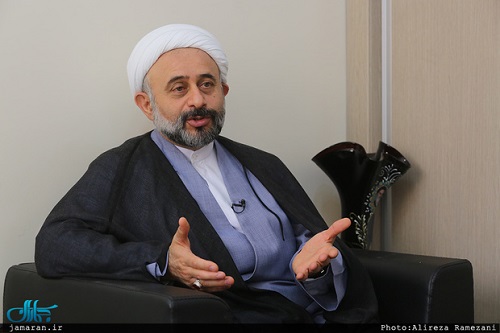 نقویان: گزینشی که درست کرده&zwnj;ایم نامشروع است
