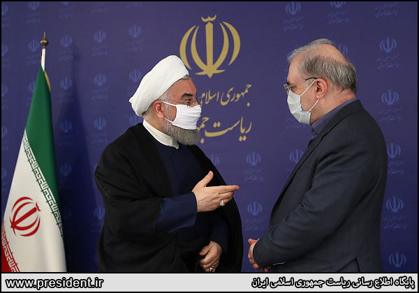 تصاویر؛ روحانی هم ماسک زد روحانی هم بالاخره ماسک زد