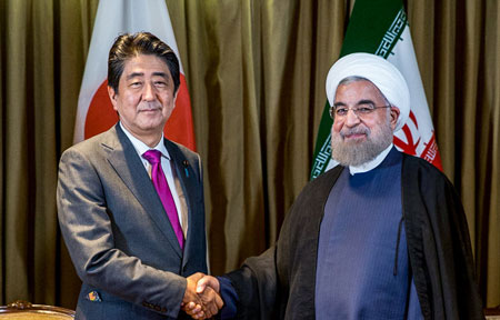 سفر اولین نخست وزیر ژاپن به ایران پس از ۴۰ سال سفر نخست وزیر ژاپن به ایران پس از ۴۰ سال