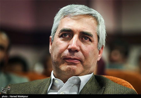 جزئیات خروجِ حاتمیکیا، شبیه به آژانس شیشهای جزئیات «خروجِ» حاتمیکیا، شبیه به آژانس شیشهای