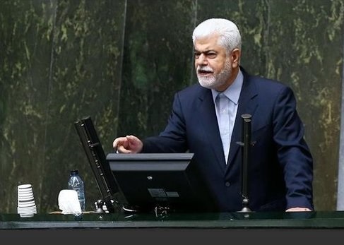 شهریاری: کشورهایِ جیرهخوار واکسن فایزر خریدند شهریاری: مصرفکنندگان واکسن فایزر، جیرهخوار هستند
