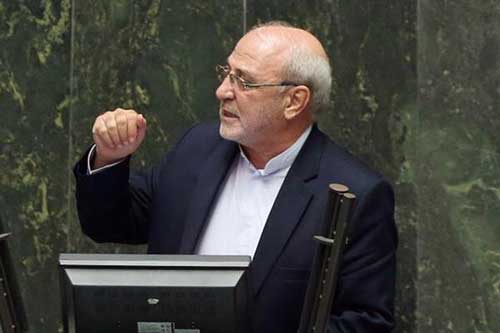 یک نماینده: ناجا باید از عنابستانی عذرخواهی کند یک نماینده: ناجا باید از عنابستانی عذرخواهی کند