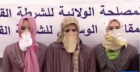 تلاش ناکام قاچاقچیان برای فرار با میک&zwnj;آپ و لباس زنانه