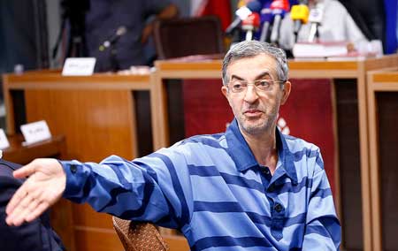 حکم «اسفندیار رحیم مشایی» صادر شد حکم «اسفندیار رحیم مشایی» صادر شد