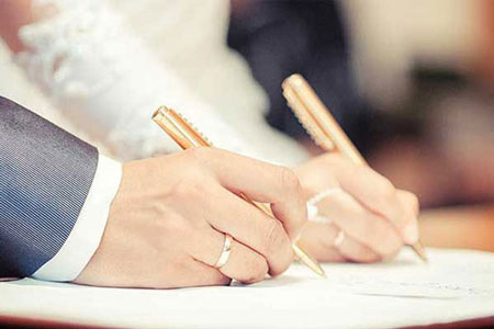 اعتراض روزنامه دولت به طرح سهمیهبندیِ طلاق اعتراض روزنامه دولت به طرح سهمیهبندیِ طلاق
