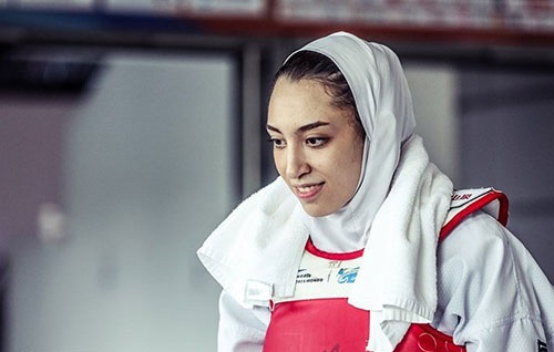 کیمیا علیزاده از ایران خداحافظی کرد کیمیا علیزاده از ایران خداحافظی کرد