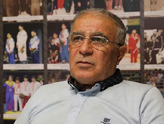 روشن: مجیدی با بنر شاهفرهاد، مربی نمیشود روشن: مجیدی با بنر شاهفرهاد، مربی نمیشود